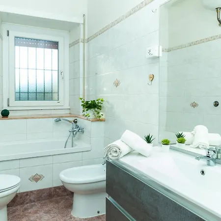 Daire Romesweethome: Tiburtina Roma